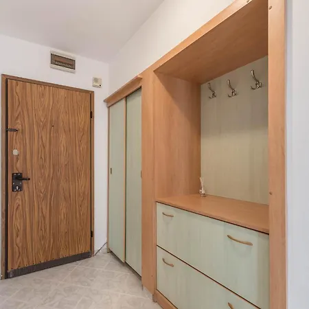 Апартамент Aristocratic To The Sea Garden *