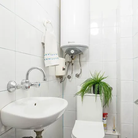 Aristocratic To The Sea Garden Варна