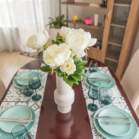 アパート Aristocratic To The Sea Garden ヴァルナ